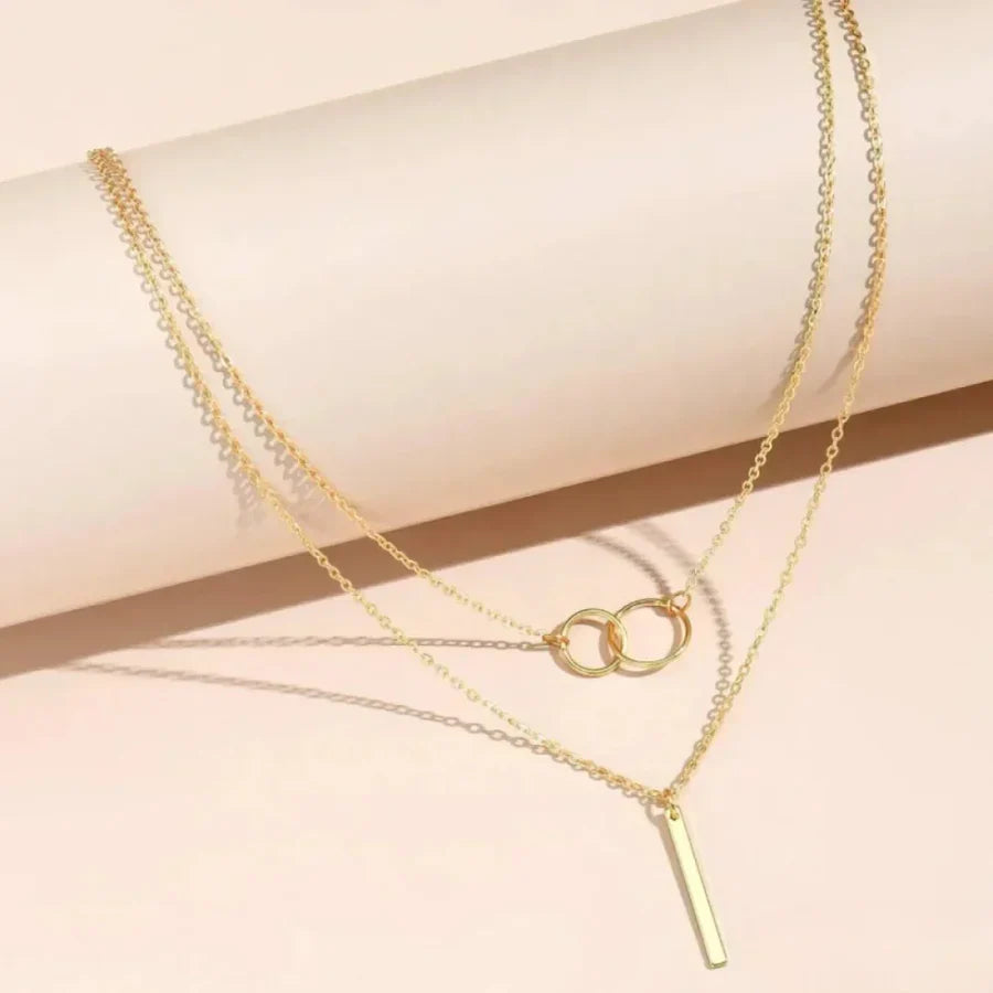 Collana Vintage con Ciondolo Doppio Cerchio Dorato