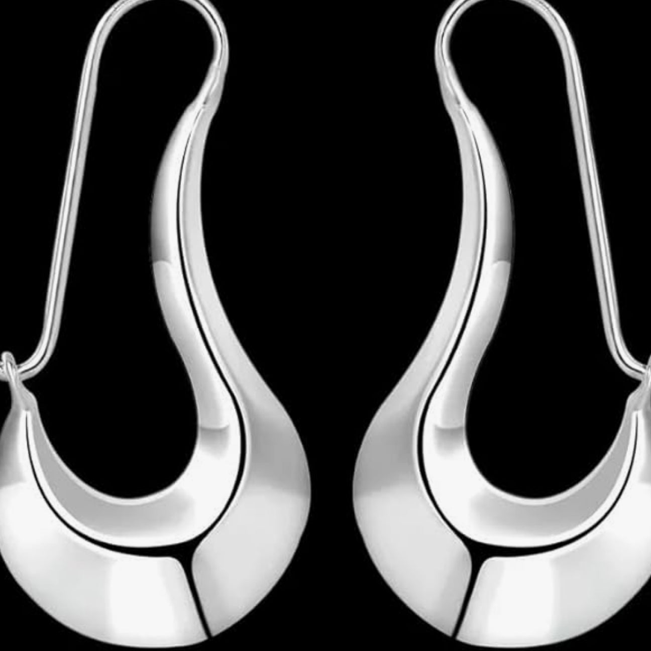 Orecchini dallo stile modernista color argento per donna