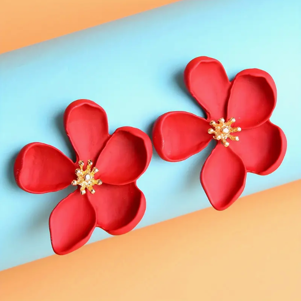 Orecchino a Fiore Dorato Design Vintage
