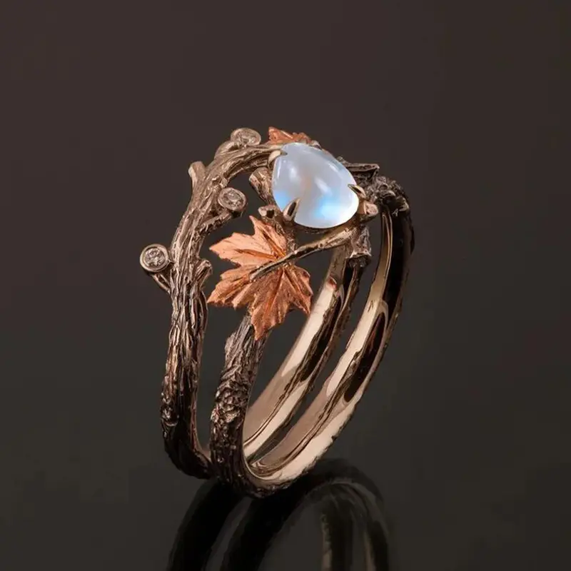 Anello con Pietra Lunare - Stile Natura