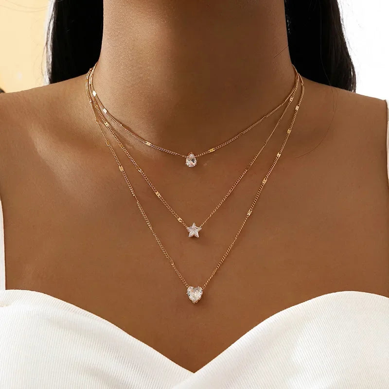 Collana Multistrato Tripla con Ciondoli di Zirconia