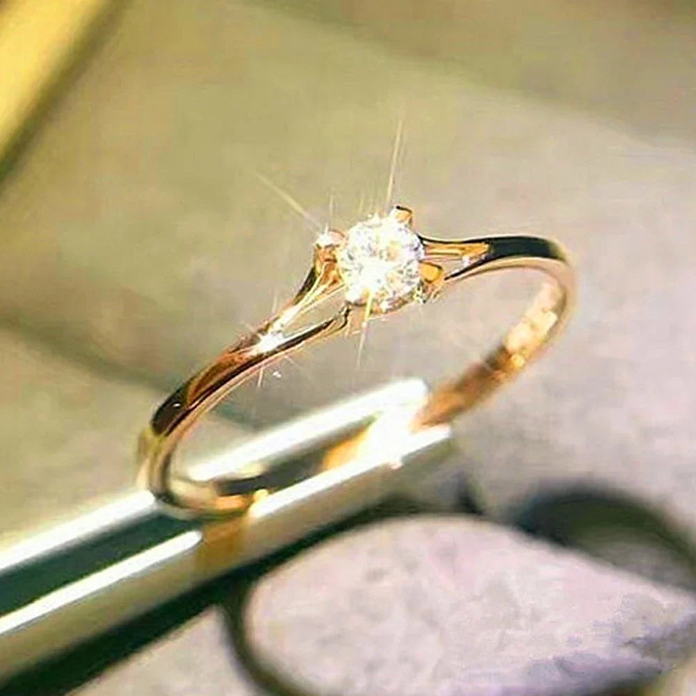 Anello Solitario Boho con Zirconia Brillante