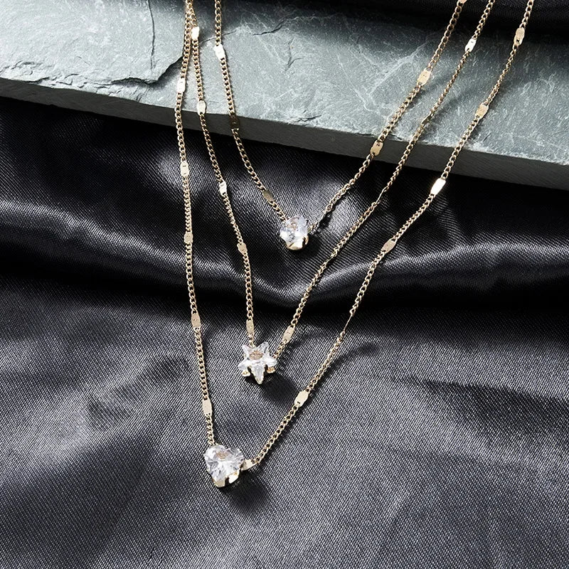 Collana Multistrato Tripla con Ciondoli di Zirconia