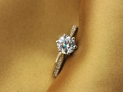 Anello Solitario Argento 925 con Zirconia Brillante