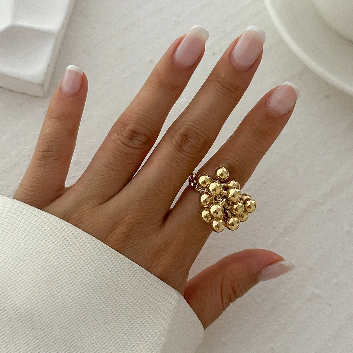 Anello Regolabile con Sfere Dorato