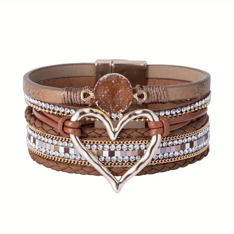 Bracciale bohémien multistrato con cuore dorato