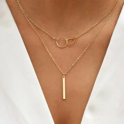Collana Vintage con Ciondolo Doppio Cerchio Dorato