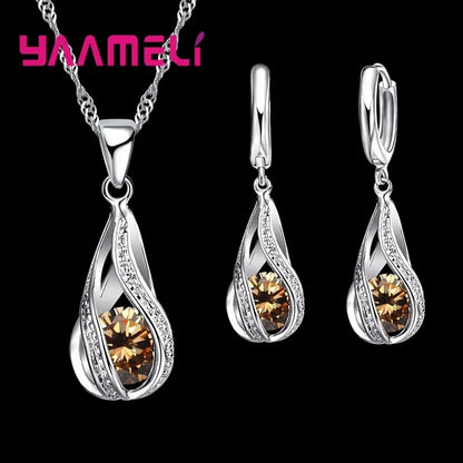 Set Collana e Orecchini Goccia di Rugiada Cristallo