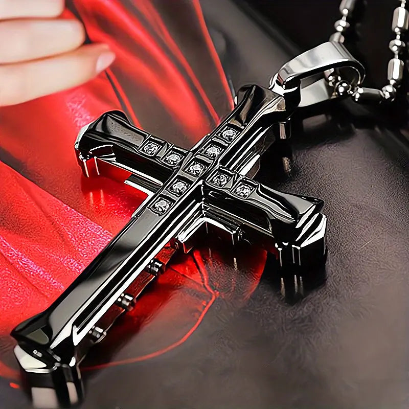 Collana da Uomo con Ciondolo Croce con Strass