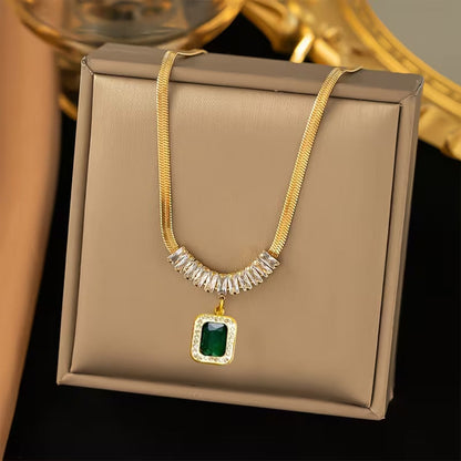 Collana Regalia Prismen con smeraldo | Oro
