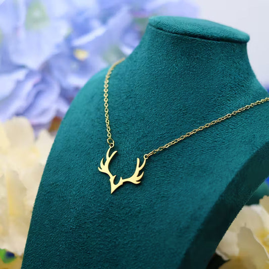 Collana Grazia di Corno della Foresta Sussurrante