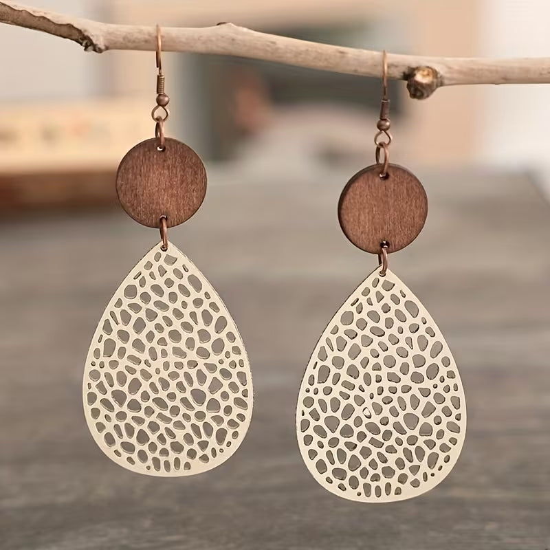 Orecchini in pelle stile vintage traforati
