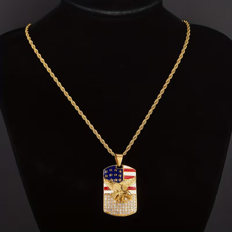 Collana con Ciondolo Stella Cimelio della Libertà Celeste