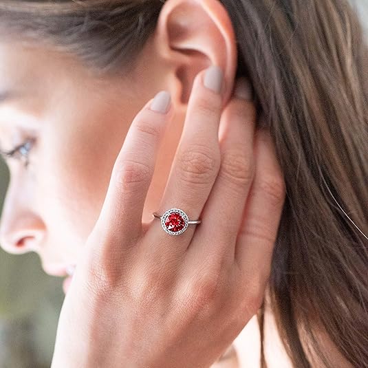 Anello promessa Crimson Glow con rubino | Oro bianco