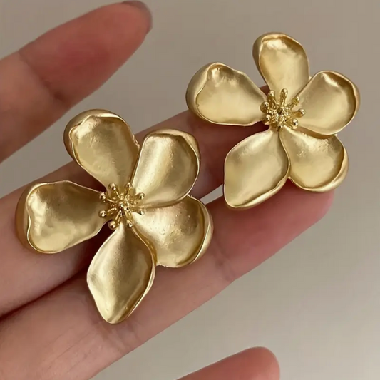 Orecchino a Fiore Dorato Design Vintage
