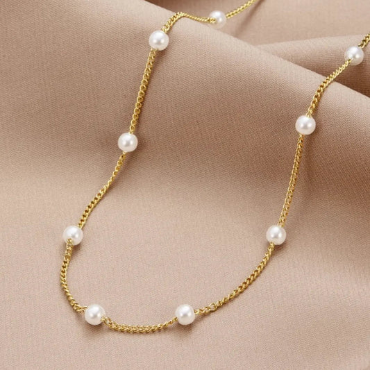 Collana in oro con perla di fiume