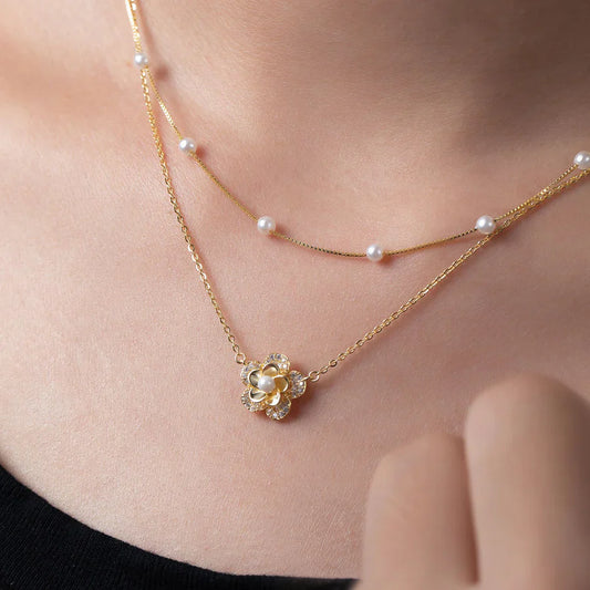 Collana a Strati Fiore di Perla