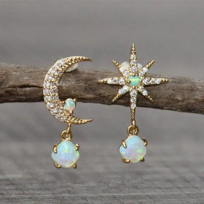 Orecchini luna e stella in oro e opale