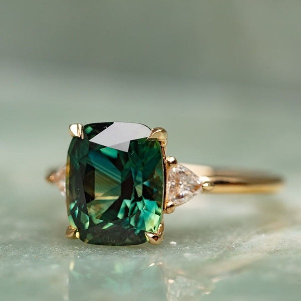 Anello pietra verde ispirazione vintage | Oro