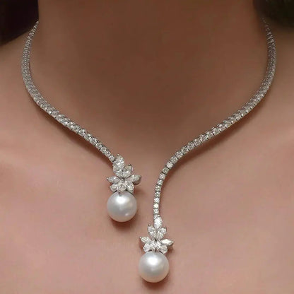 Collana Elegante di Perle in Argento