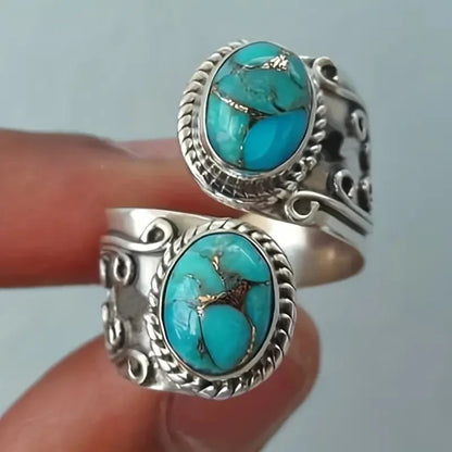 Elegante Anello Vintage a Croce con Turchese
