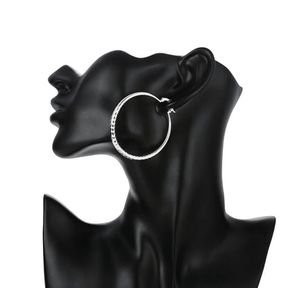 Orecchini a cerchio in argento sterling