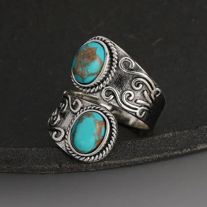 Elegante Anello Vintage a Croce con Turchese