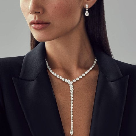 Set Gioielli Nuziali con Zaffiro Bianco Taglio Pera – Collana & Orecchini