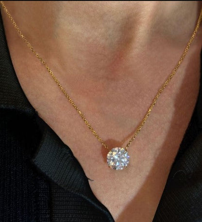 Collana con Zaffiro Bianco Taglio Rotondo in Oro