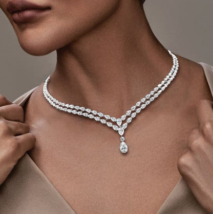 Collana Classica a Doppia Fila con Zaffiro Bianco Taglio Pera