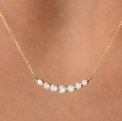 Collana con Zaffiro Bianco Taglio Rotondo in Oro