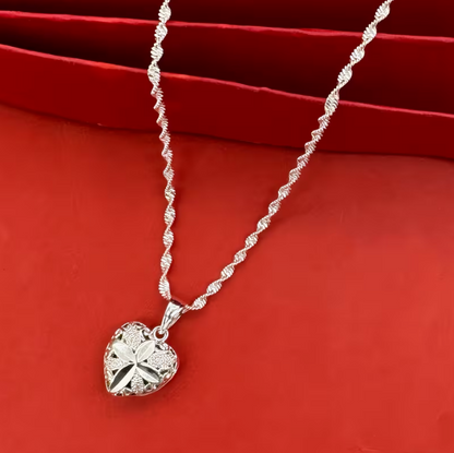 Collana con Ciondolo Cuore di Grazia Eterno