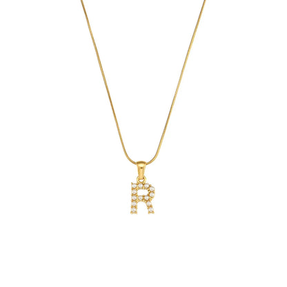 Collana di iniziali con preziose perle naturali placcate in oro 18 carati