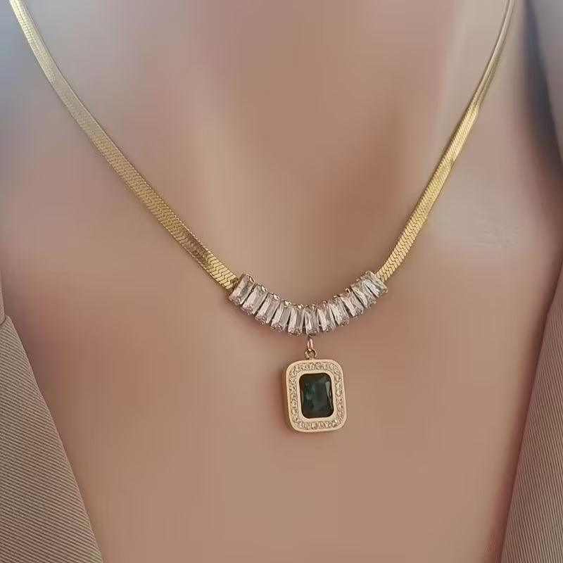 Collana Regalia Prismen con smeraldo | Oro