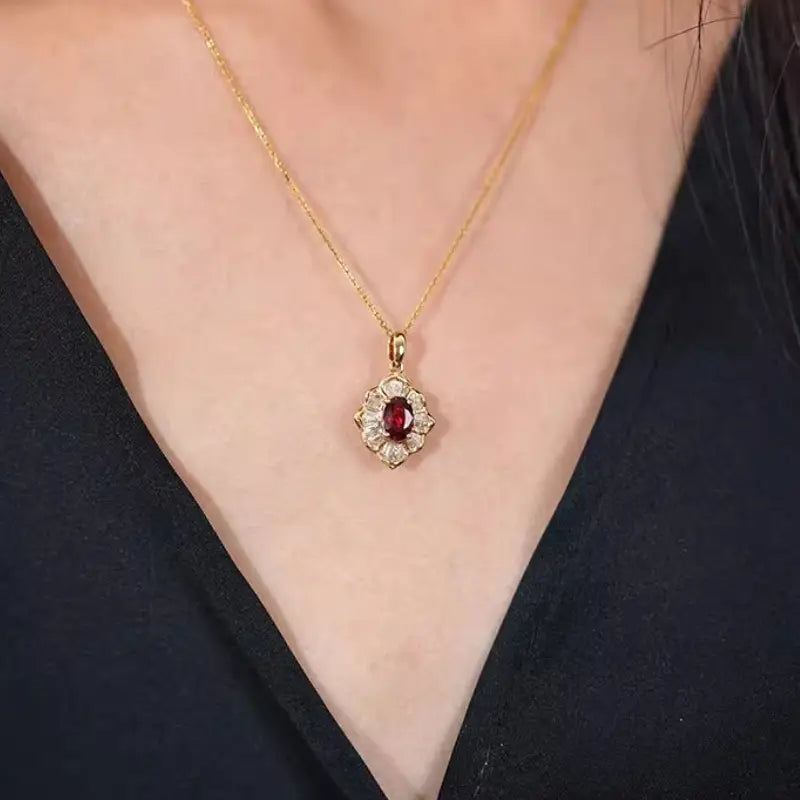 Collana Kavella Solcrimson in Oro