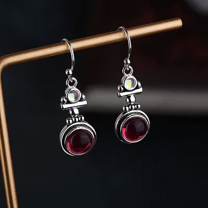Eleganti orecchini con pietra di luna