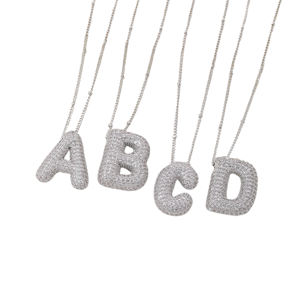 Set di collane con iniziali Bubble Letter | Oro bianco