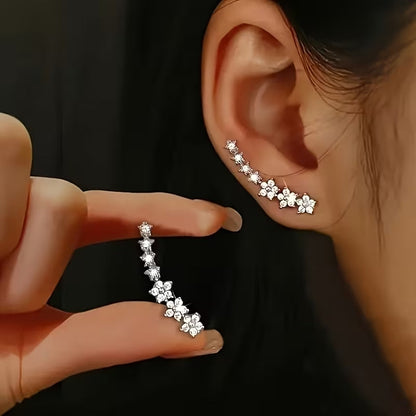 Orecchini floreali con paillettes