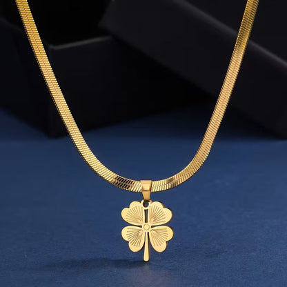 Collana Eleganza della Fortuna Eterna