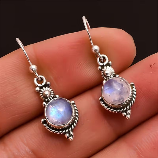 Eleganti orecchini con pietra di luna