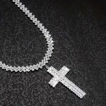 Collana multistrato con strass