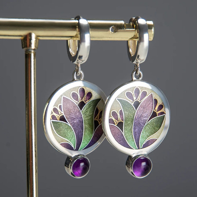 Orecchini boho in argento con cristalli viola