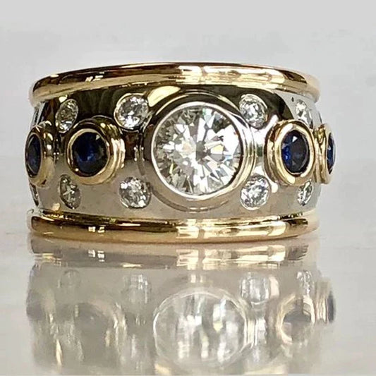 Anello con Incastonature di Zirconi Vintage