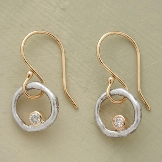 Orecchini Vintage in Oro e Argento con Zircone