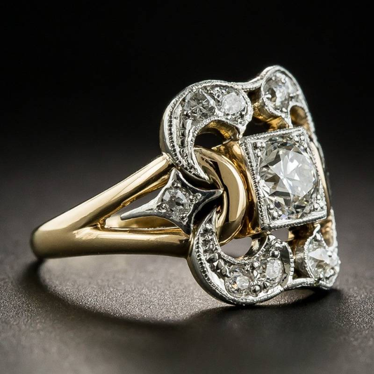 Anello Vintage in Oro con Zirconi