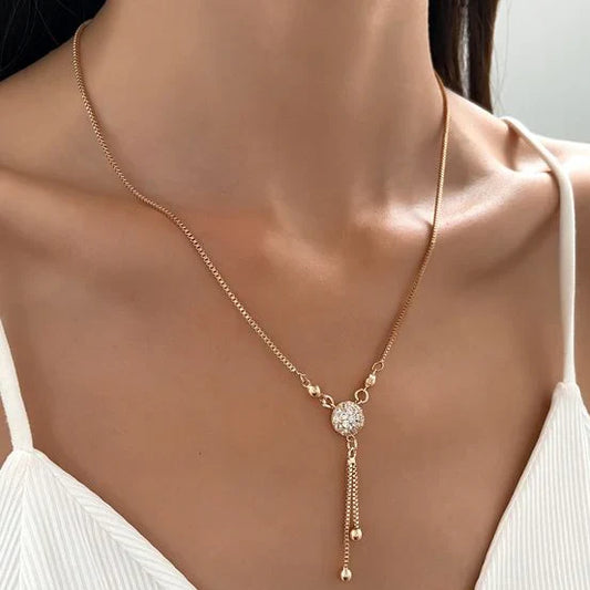 Collana con Ciondolo in Oro Vintage