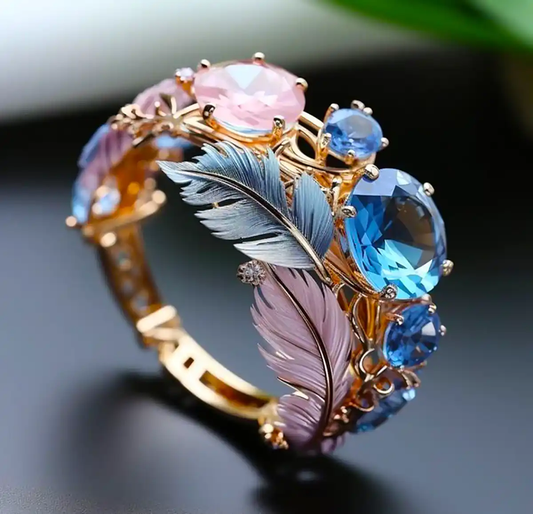 Anello di piume esotiche vintage con piume di cristallo